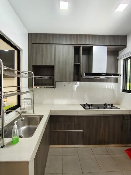 Rumah Teres 2 Tingkat untuk Dijual di Jade Hills (Kajang) - Denver Sin - Kitchen - PropertyGuru.com.my