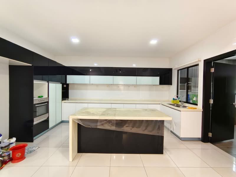 Rumah Teres 2 Tingkat untuk Dijual di Jade Hills (Kajang) - Denver Sin - Kitchen - PropertyGuru.com.my
