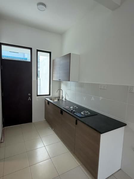 2-storey Terraced House for Rent in Johor Bahru (Johor) - Alfred Yap - Kitchen - PropertyGuru.com.my