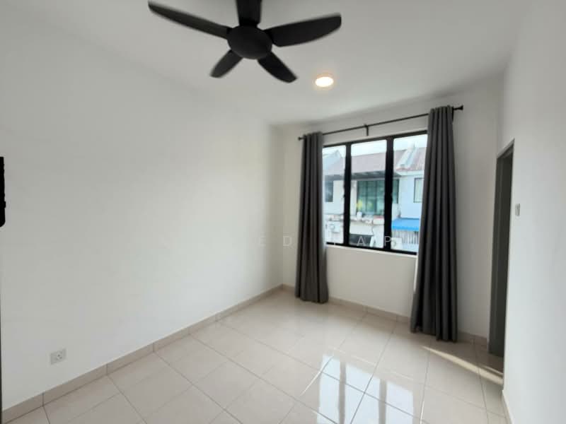 2-storey Terraced House for Rent in Johor Bahru (Johor) - Alfred Yap - Bedroom - PropertyGuru.com.my