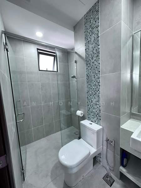 Condominium for Rent at Queens Residences Q2 @ Queens Waterfront - Anthony Loh - Bathroom 2 - PropertyGuru.com.my