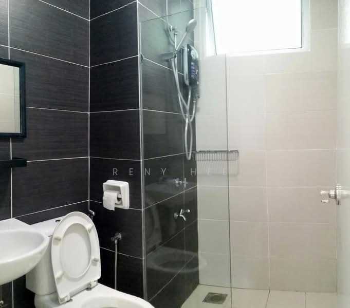 Apartment for Sale at Midori Green (Pangsapuri Hijauan) - Reny Hee - Bathroom - PropertyGuru.com.my