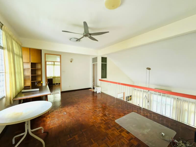Rumah Banglo untuk Dijual di SS 4B, Taman Kelana Jaya (Petaling Jaya) - Kwong Xiao Wei - Living Room - PropertyGuru.com.my