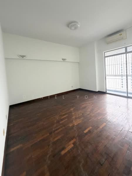 Kondominium untuk Dijual di Indah Samudra Condominium - Daniel Yong - Living Room - PropertyGuru.com.my