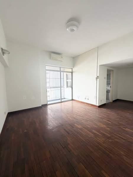 Kondominium untuk Dijual di Indah Samudra Condominium - Daniel Yong - Living Room - PropertyGuru.com.my