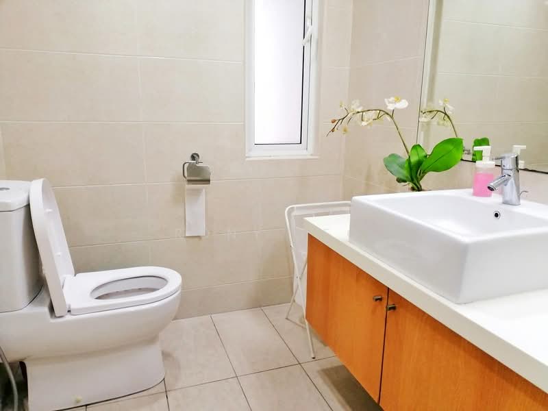 Kondominium untuk Disewa di Menara Bintang Goldhill - Rony Yeo - Bathroom - PropertyGuru.com.my