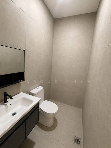1-storey Terraced House for Sale in Taman Ungku Tun Aminah (Skudai) - Marcus Thye - Bathroom - PropertyGuru.com.my