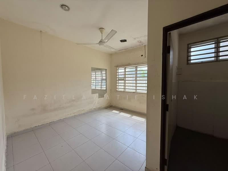 Semi-Detached House for Sale in Kuantan (Pahang) - Fazielawatie Ishak - PropertyGuru.com.my