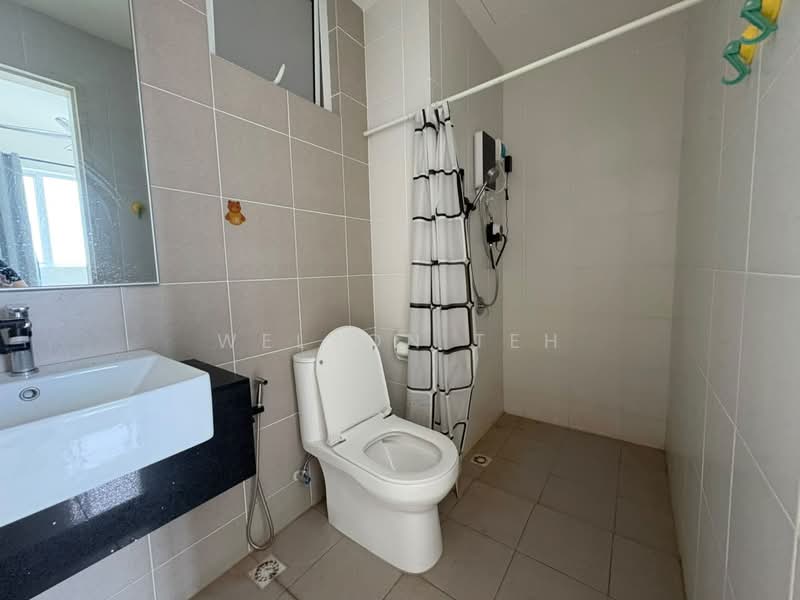 Rumah Flat untuk Disewa di Ideal Residency - Welson Teh - Bathroom - PropertyGuru.com.my