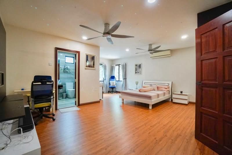 Rumah Teres 3-Tingkat untuk Dijual di Medan Idaman (Setapak) - Izzaza Izzati - Bedroom - PropertyGuru.com.my