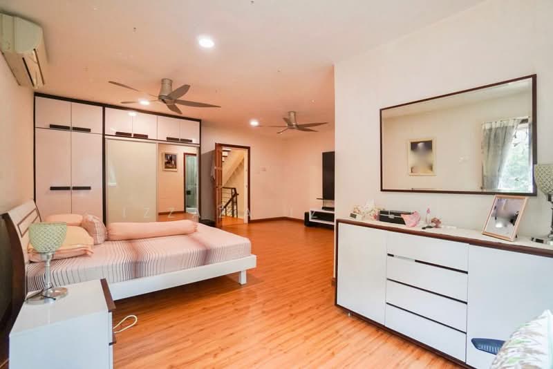 Rumah Teres 3-Tingkat untuk Dijual di Medan Idaman (Setapak) - Izzaza Izzati - Bedroom - PropertyGuru.com.my