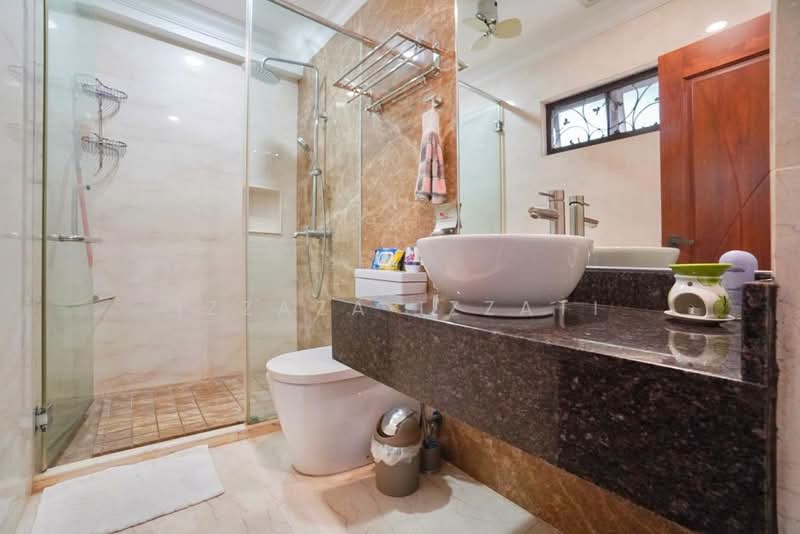 Rumah Teres 3-Tingkat untuk Dijual di Medan Idaman (Setapak) - Izzaza Izzati - Bathroom - PropertyGuru.com.my