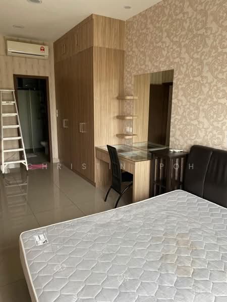 Service Residence for Sale at D'Secret Garden (Pangsapuri Kempas Indah) - Christine Poh - Bedroom - PropertyGuru.com.my