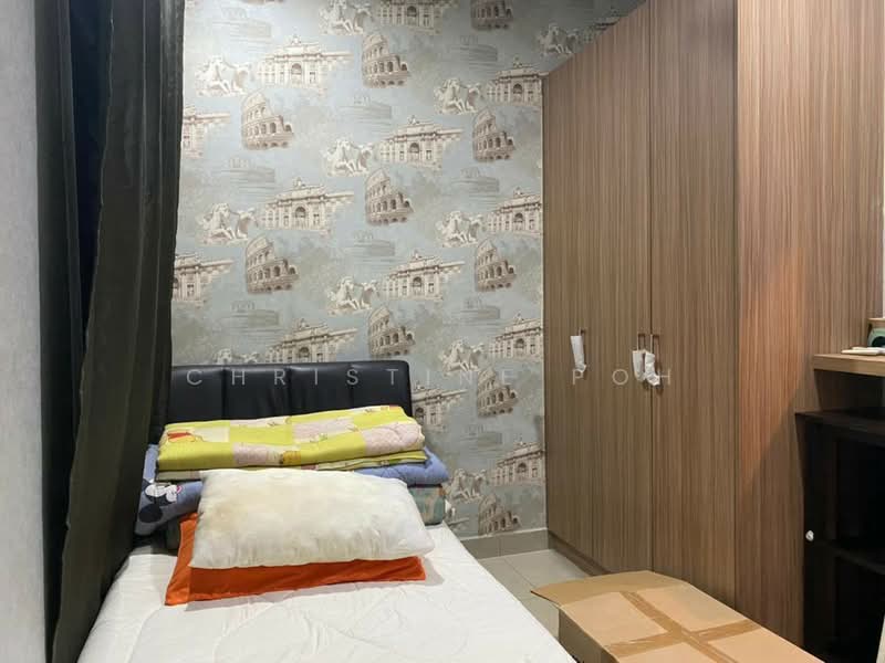 Service Residence for Sale at D'Secret Garden (Pangsapuri Kempas Indah) - Christine Poh - Bedroom - PropertyGuru.com.my
