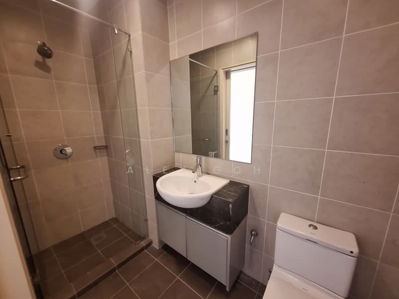 Kediaman Servis untuk Dijual di One Residency - Alex Goh - Bathroom - PropertyGuru.com.my
