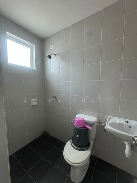 Rumah Teres 2 Tingkat untuk Dijual di Sungai Petani (Kedah) - Azura Ghani - Bathroom - PropertyGuru.com.my