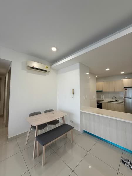 Condominium for Rent at Vivo Residential Suites - Cassie Lian - Kitchen - PropertyGuru.com.my