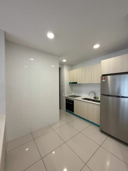 Condominium for Rent at Vivo Residential Suites - Cassie Lian - Kitchen - PropertyGuru.com.my