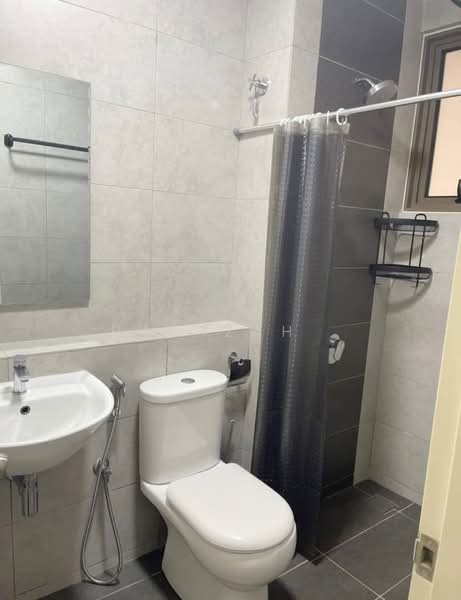 Kondominium untuk Disewa di Lake Point Residence - Hamizah . - PropertyGuru.com.my