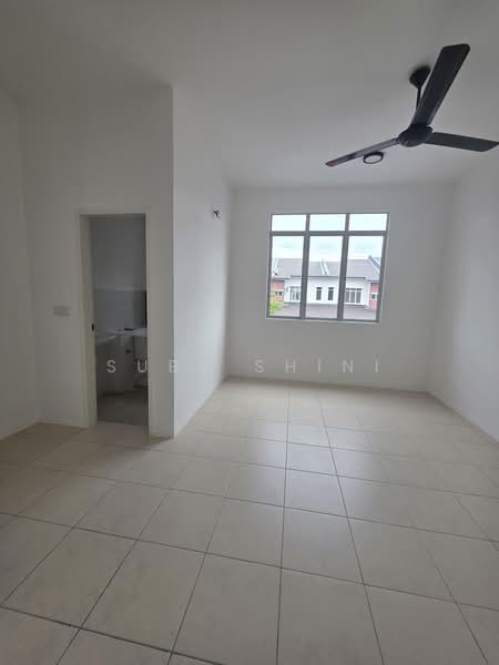2-storey Terraced House for Rent in Iringan Bayu (Seremban) - Suba Shini - PropertyGuru.com.my