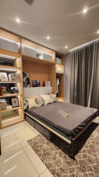 Service Residence for Sale at 264 @ Seiring - Ashley Ho - Master room - PropertyGuru.com.my