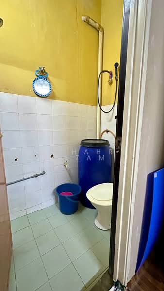Rumah Teres 1 Tingkat untuk Dijual di Taman Sijangkang Jaya (Telok Panglima Garang) - Dr Shahril Nizam - Bathroom - PropertyGuru.com.my