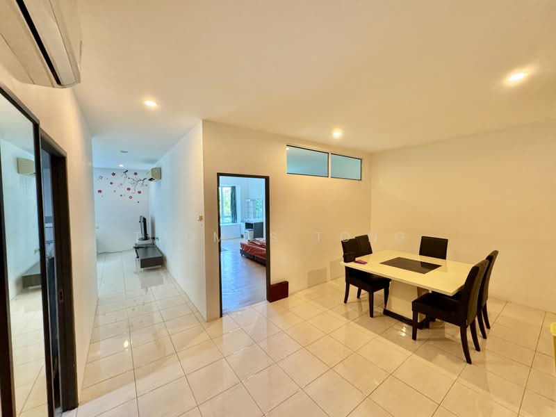 Condominium for Rent at The Ryegates - Thomas Tong - Corridor - PropertyGuru.com.my