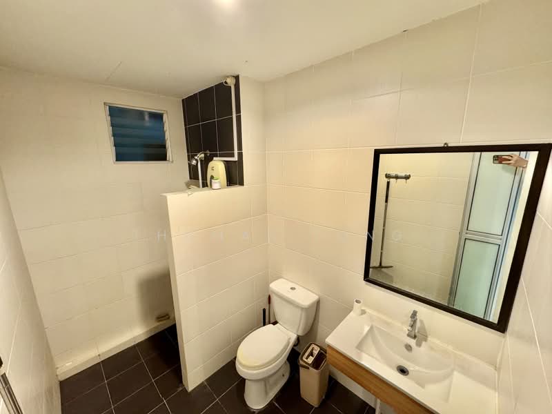 Condominium for Rent at The Ryegates - Thomas Tong - Bathroom - PropertyGuru.com.my