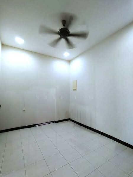2-storey Terraced House for Sale in Taman Kempas Utama (Tebrau) - Karl Lim - Interior - PropertyGuru.com.my