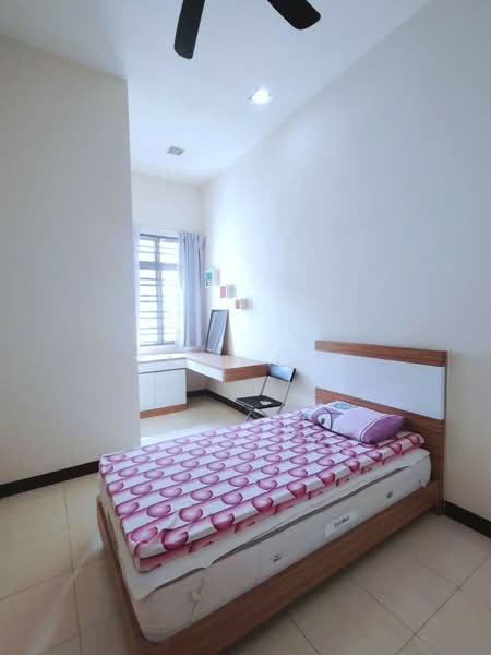 2-storey Terraced House for Sale in Taman Kempas Utama (Tebrau) - Karl Lim - Bedroom - PropertyGuru.com.my