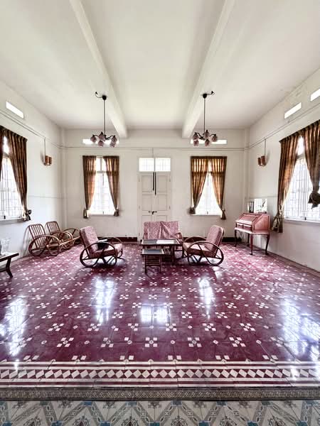 Banglo Komersial untuk Disewa di Pulau Tikus (Penang) - Evonne Lim - Living Room - PropertyGuru.com.my