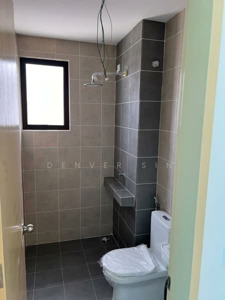 Semi-Detached House for Sale in Setia Ecohill (Semenyih) - Denver Sin - Bathroom - PropertyGuru.com.my