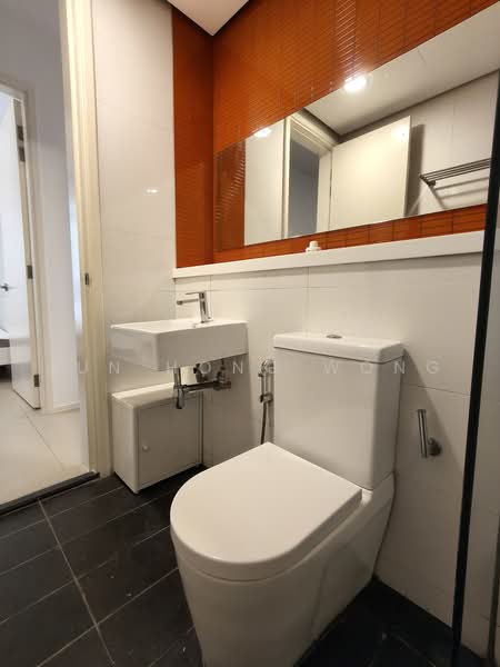Kediaman Servis untuk Disewa di Arcoris SOHO - Jun Hong Wong - Bathroom - PropertyGuru.com.my