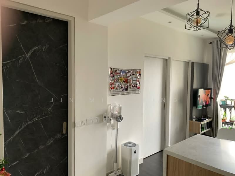 Service Residence for Sale at 28 Boulevard - Jin Ming Ting - Living Room - PropertyGuru.com.my