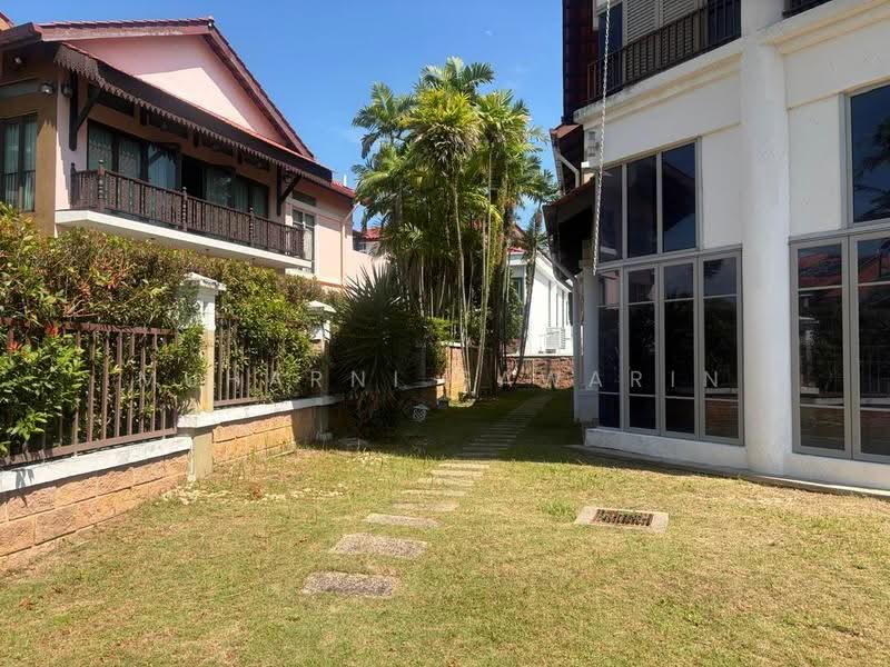 Rumah Berkembar untuk Dijual di Bukit Jelutong (Shah Alam) - muharni sawarin - Exterior - PropertyGuru.com.my