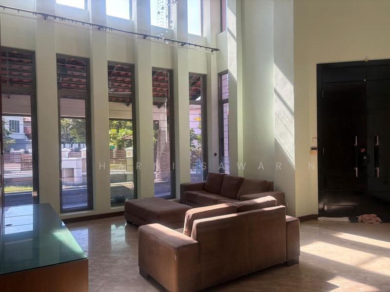 Rumah Berkembar untuk Dijual di Bukit Jelutong (Shah Alam) - muharni sawarin - Living Room - PropertyGuru.com.my