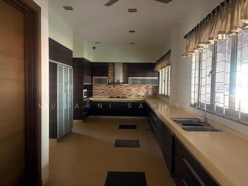 Rumah Berkembar untuk Dijual di Bukit Jelutong (Shah Alam) - muharni sawarin - Kitchen - PropertyGuru.com.my