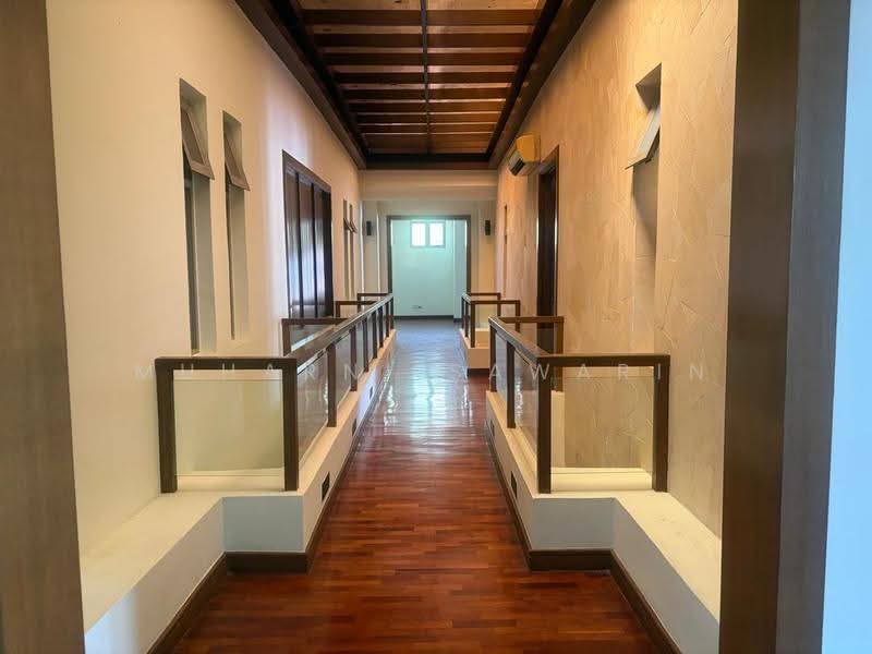 Rumah Berkembar untuk Dijual di Bukit Jelutong (Shah Alam) - muharni sawarin - Corridor - PropertyGuru.com.my