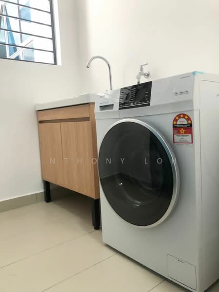 Condominium for Rent at Queens Residences Q2 @ Queens Waterfront - Anthony Loh - PropertyGuru.com.my