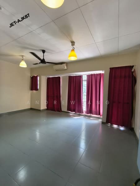 Rumah Teres 2-Tingkat untuk Disewa di Setia Impian (Setia Alam) - Andrew Ang - Living Room - PropertyGuru.com.my