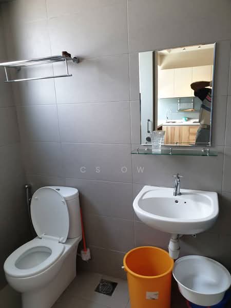 Servis Apartment untuk Disewa di Avenue D'Vogue - CS OW - Bathroom - PropertyGuru.com.my