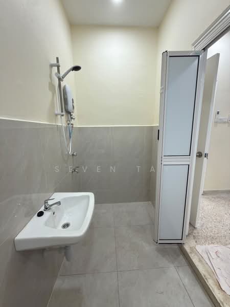Rumah Teres 1-Tingkat untuk Disewa di Taman Perling (Perling) - Seven Tay - PropertyGuru.com.my