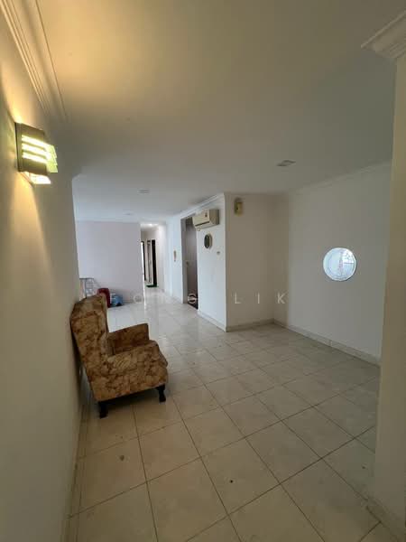Kondominium untuk Dijual di Datin Halimah Condominium - Fong Lik - Living Room - PropertyGuru.com.my