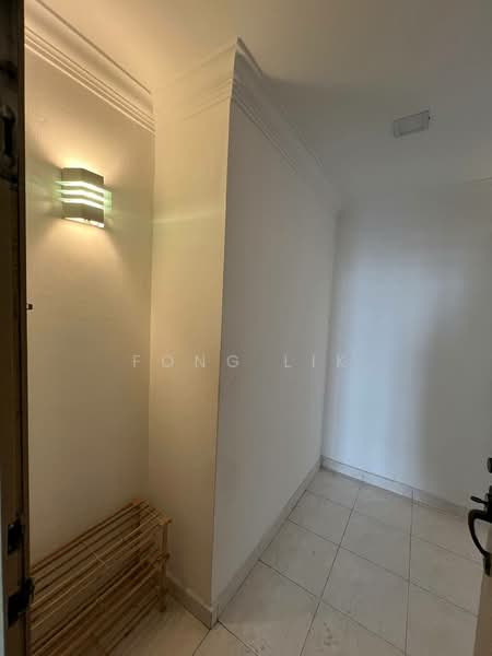 Kondominium untuk Dijual di Datin Halimah Condominium - Fong Lik - Entrance - PropertyGuru.com.my