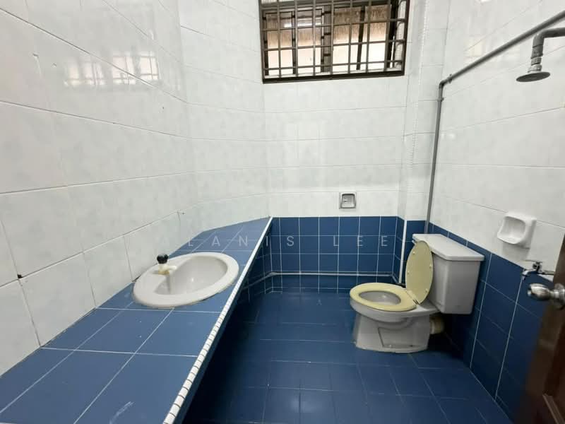 2-storey Terraced House for Sale in Taman Rinting (Masai) - Alanis Lee - PropertyGuru.com.my