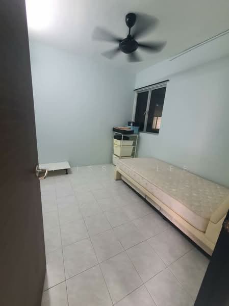 Apartment for Sale at Relau Vista Apartment - Cy Issac Lee - Bedroom - PropertyGuru.com.my