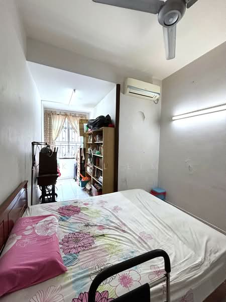 Rumah Teres 2-Tingkat untuk Dijual di Taman Setia Indah (Tebrau) - Karl Lim - Bedroom - PropertyGuru.com.my