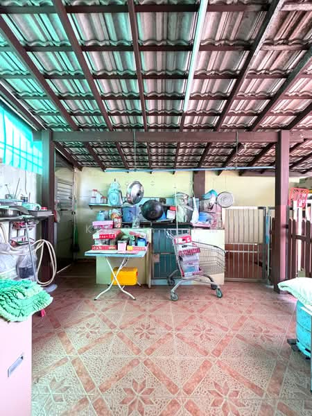 Rumah Teres 2-Tingkat untuk Dijual di Taman Setia Indah (Tebrau) - Karl Lim - Kitchen - PropertyGuru.com.my
