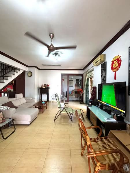 Rumah Teres 2-Tingkat untuk Dijual di Taman Setia Indah (Tebrau) - Karl Lim - Living Room - PropertyGuru.com.my