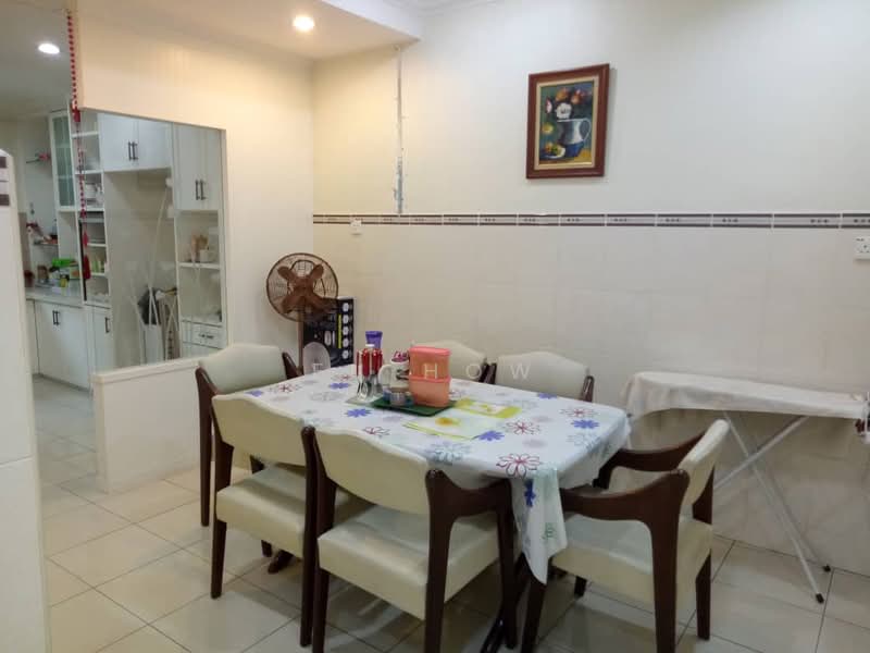 Rumah Teres 2 Tingkat untuk Dijual di Taman Inderawasih (Perai) - FU HOW - Dining Room - PropertyGuru.com.my
